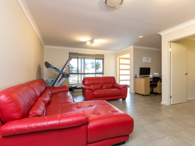 20 Talavera Close, Raymond Terrace NSW 2324
