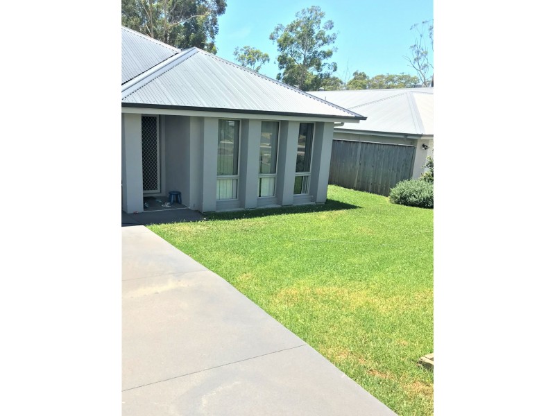 140 Sunningdale Circuit, Medowie NSW 2318