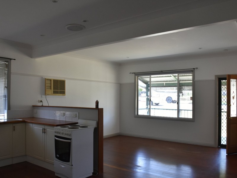 20 Alma Street, Raymond Terrace NSW 2324