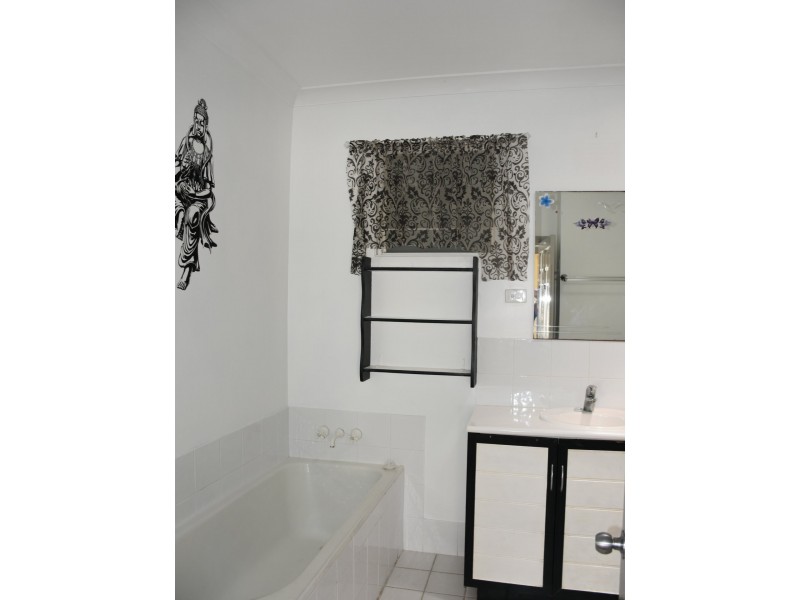 20 Alma Street, Raymond Terrace NSW 2324