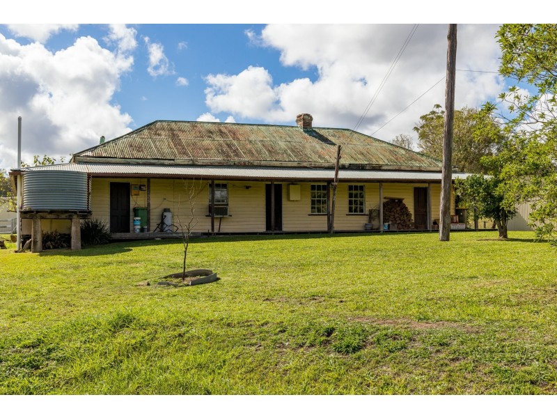 1352 Booral Road, Girvan NSW 2425