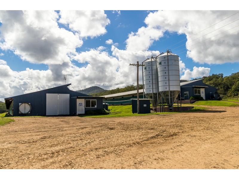 1352 Booral Road, Girvan NSW 2425
