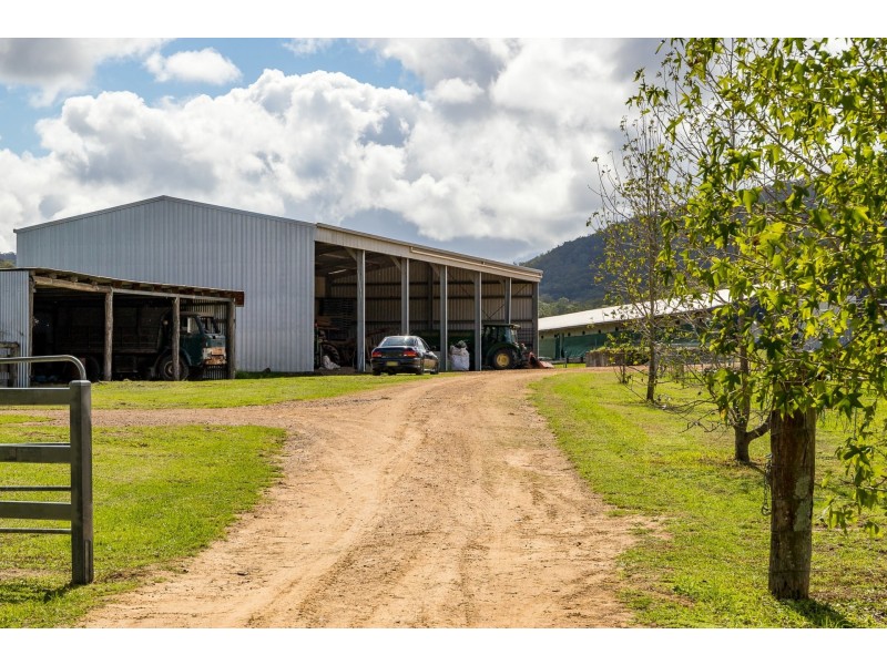 1352 Booral Road, Girvan NSW 2425