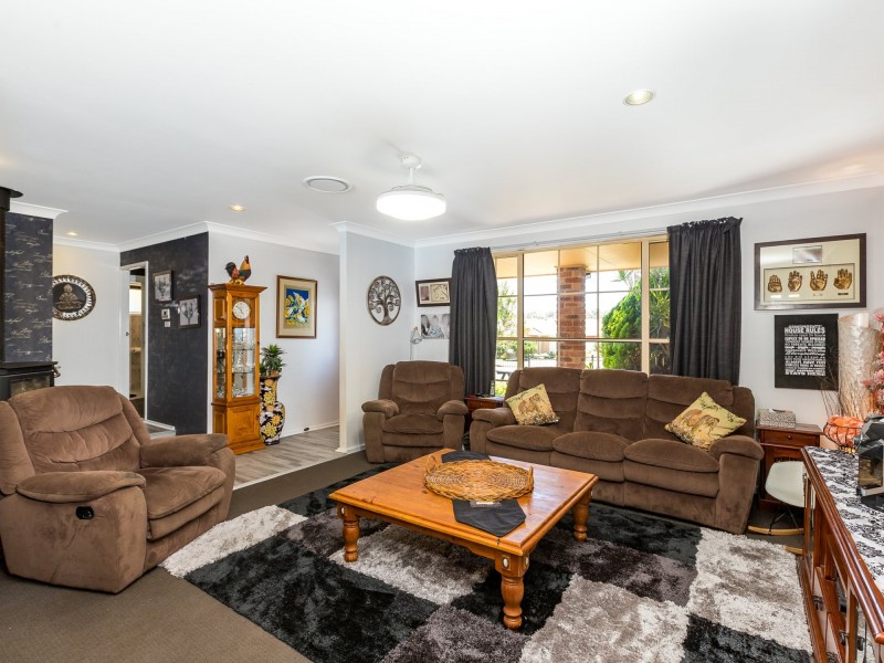 6 Elwin Road, Raymond Terrace NSW 2324