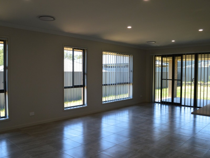 36 Dairyman Drive, Raymond Terrace NSW 2324