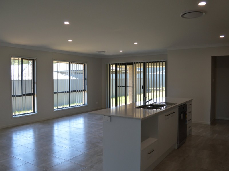36 Dairyman Drive, Raymond Terrace NSW 2324