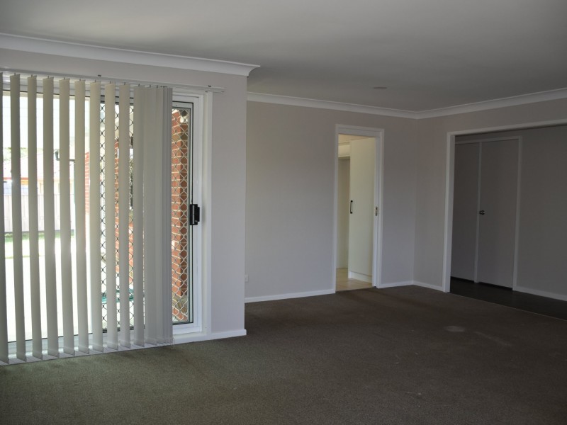 11 Cederwood Crescent, Raymond Terrace NSW 2324