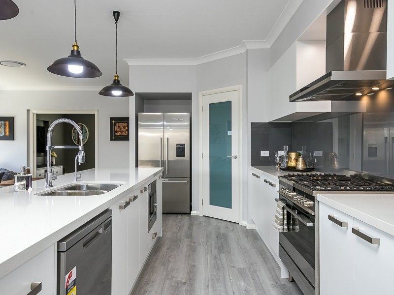 11 Harold Road, Raymond Terrace NSW 2324