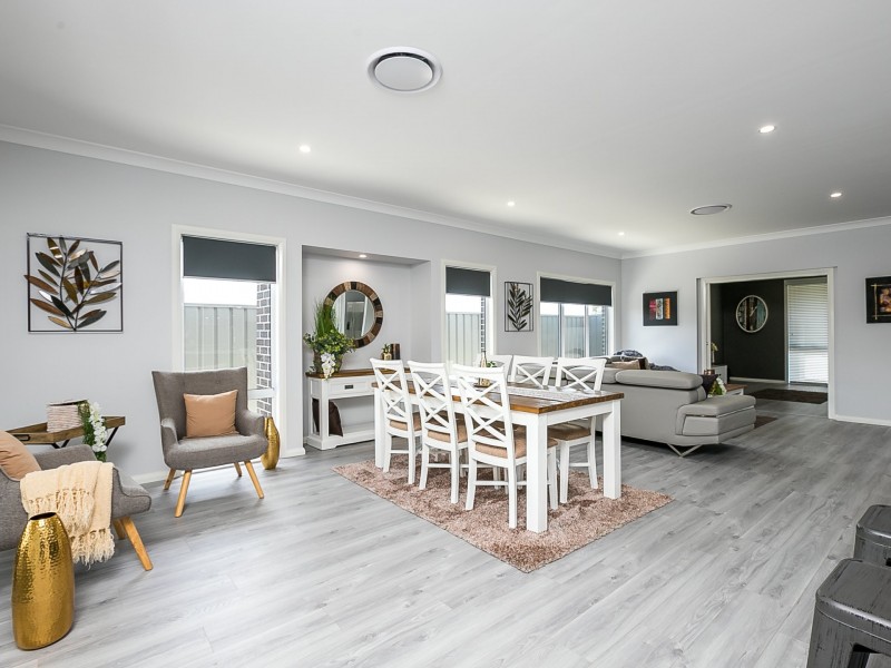 11 Harold Road, Raymond Terrace NSW 2324