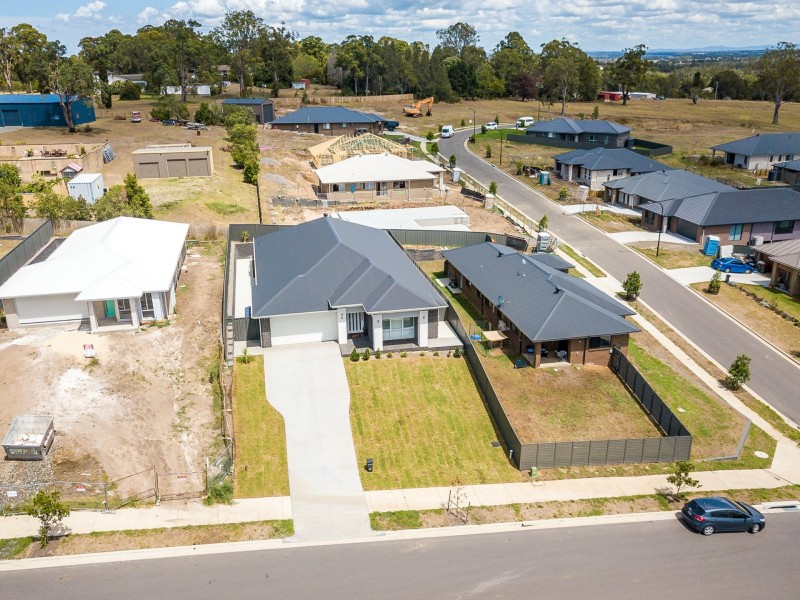 11 Harold Road, Raymond Terrace NSW 2324