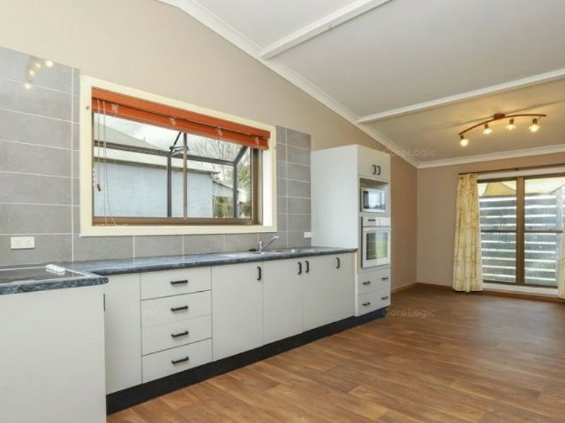 269 Dowling Street, Dungog NSW 2420