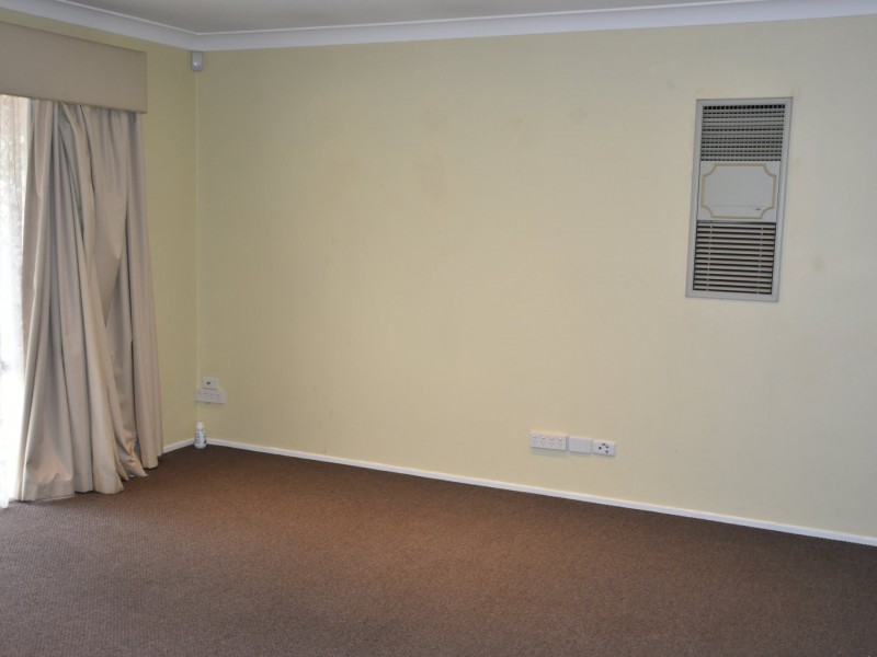 5 Courtaulds Road, Raymond Terrace NSW 2324