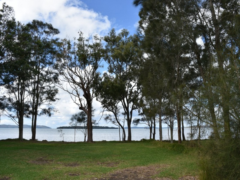 25 Waterfront Road, Swan Bay NSW 2324