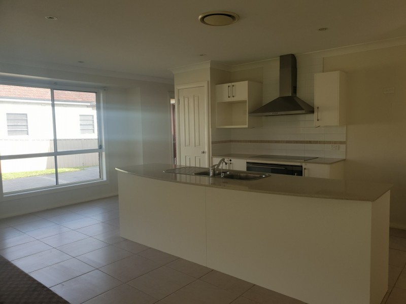 41 Kangaroo Street, Raymond Terrace NSW 2324