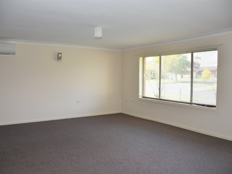 2 Blackbutt Crescent, Medowie NSW 2318