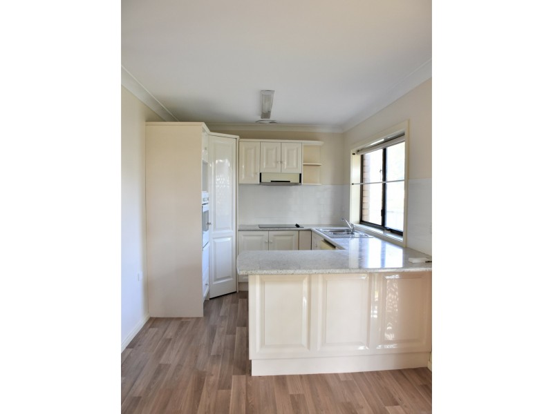 2 Blackbutt Crescent, Medowie NSW 2318