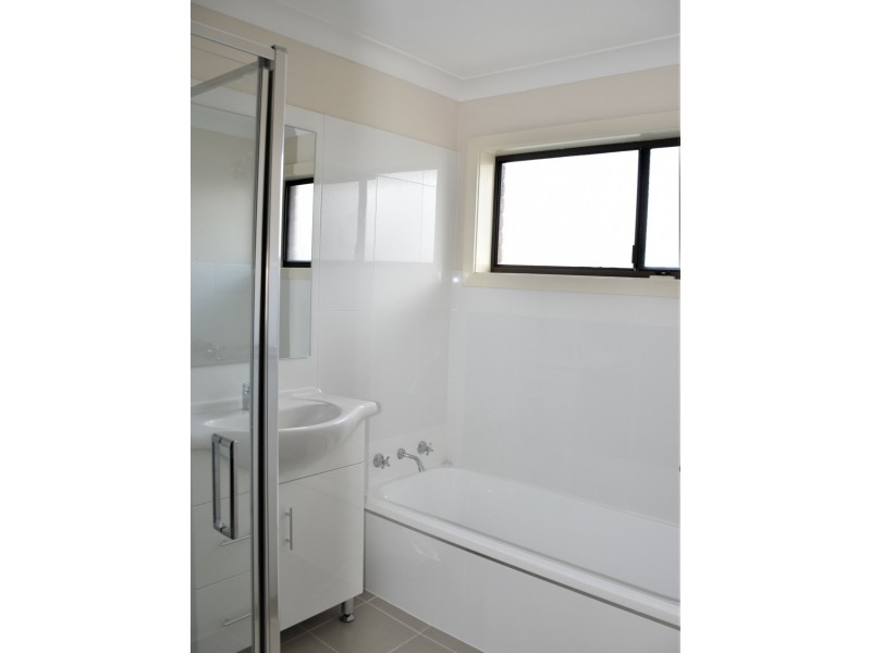 2 Blackbutt Crescent, Medowie NSW 2318