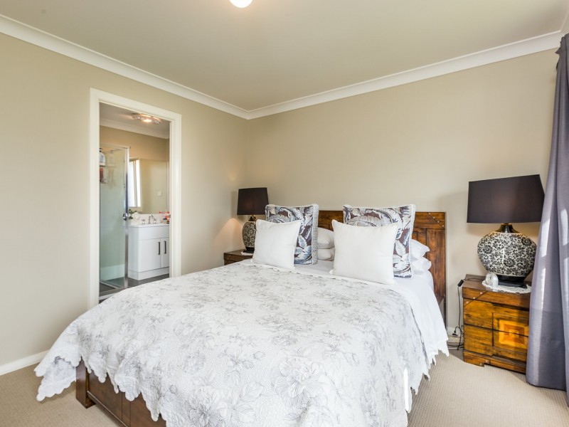 1 Smiths Lane, Raymond Terrace NSW 2324