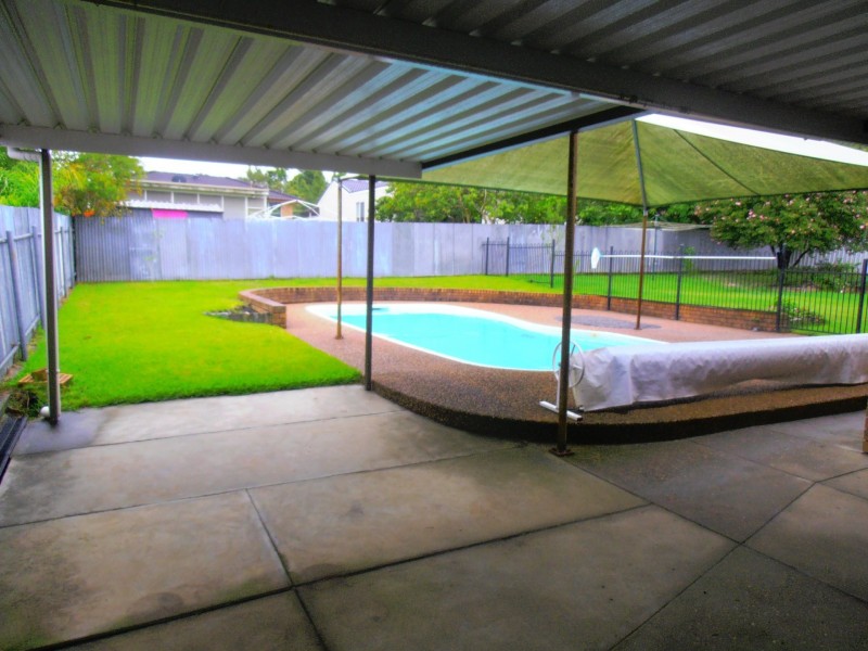 51 Gwen Parade, Raymond Terrace NSW 2324
