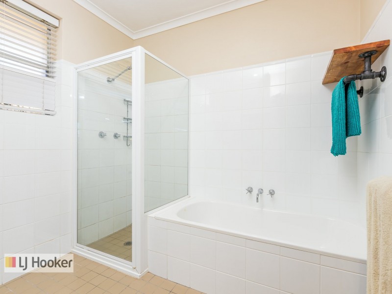 4/22 Hillview Crescent, The Hill NSW 2300