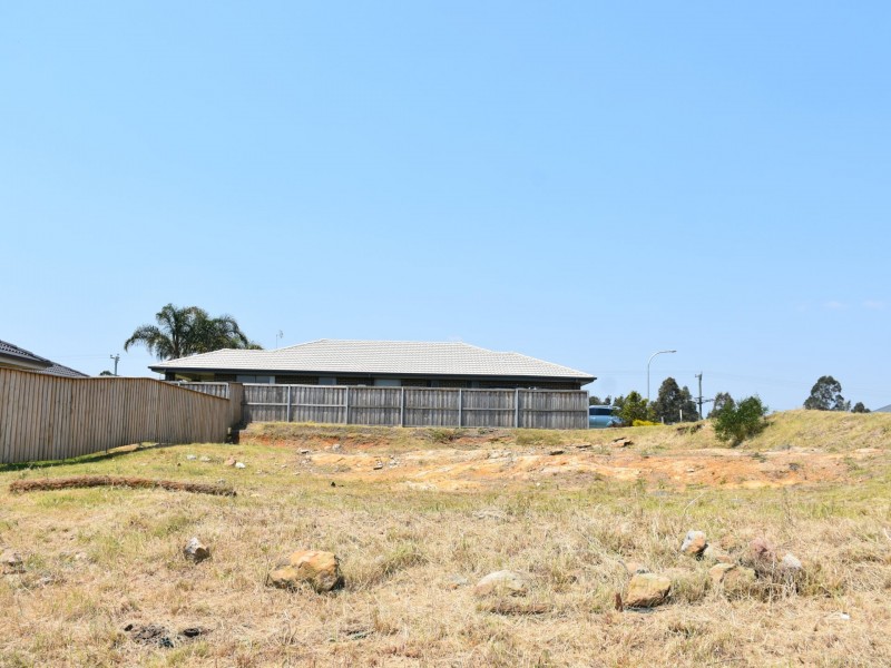 8 Everingham Road, Raymond Terrace NSW 2324