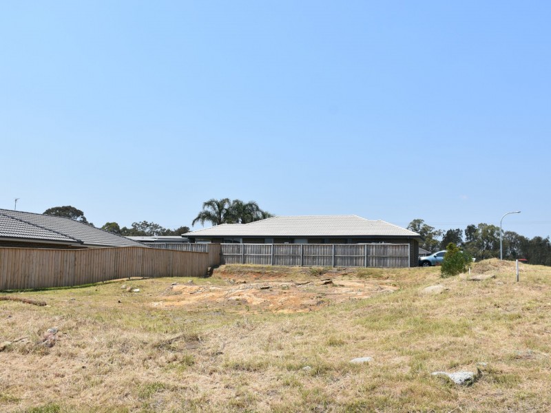 8 Everingham Road, Raymond Terrace NSW 2324