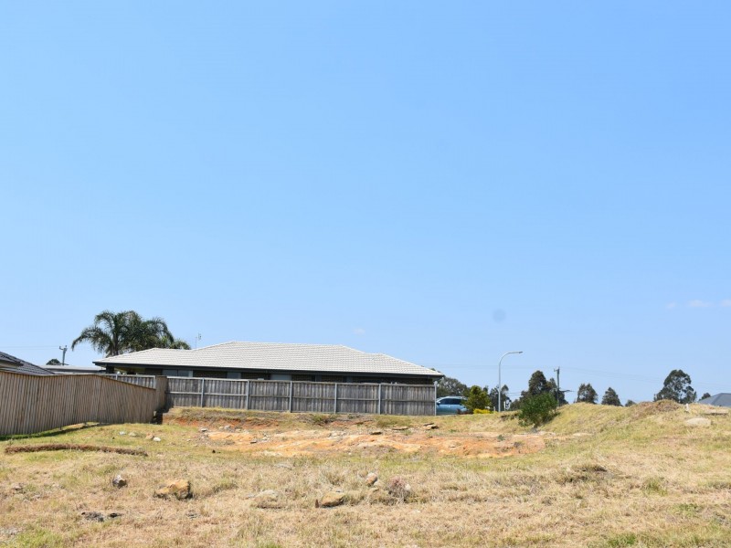 8 Everingham Road, Raymond Terrace NSW 2324