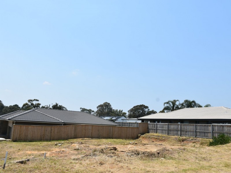 8 Everingham Road, Raymond Terrace NSW 2324