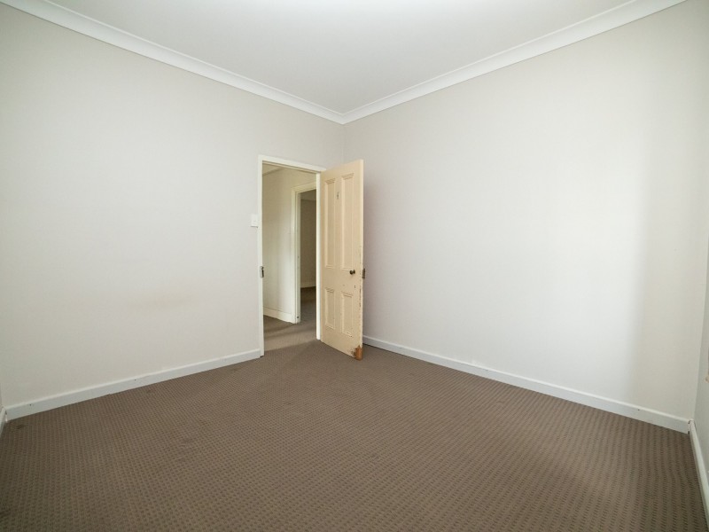 2 George Booth Drive, Seahampton NSW 2286