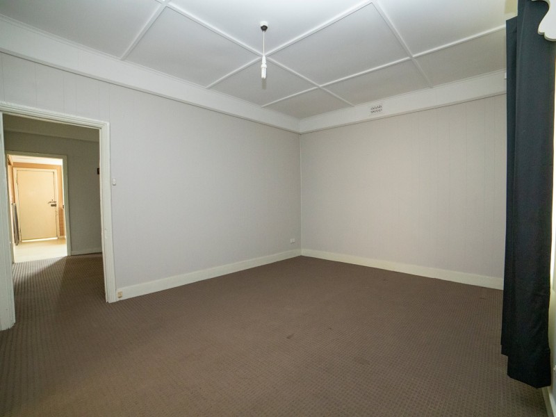 2 George Booth Drive, Seahampton NSW 2286