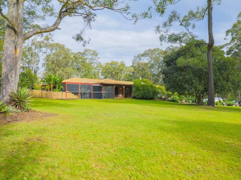 213 Six Mile Road, Eagleton NSW 2324