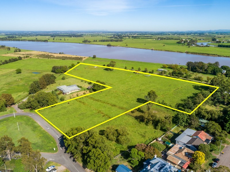 137 Port Stephens Street, Raymond Terrace NSW 2324