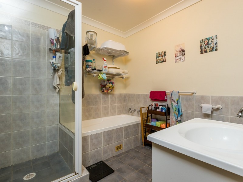 2/14 Harriet Close, Raymond Terrace NSW 2324