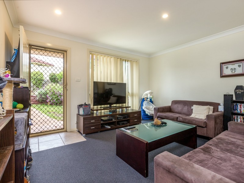 2/14 Harriet Close, Raymond Terrace NSW 2324