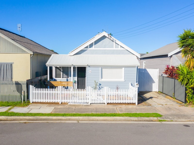 60 Roe Street, Mayfield NSW 2304