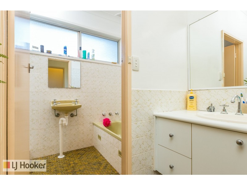 25-25A Waterfront Road, Swan Bay NSW 2324