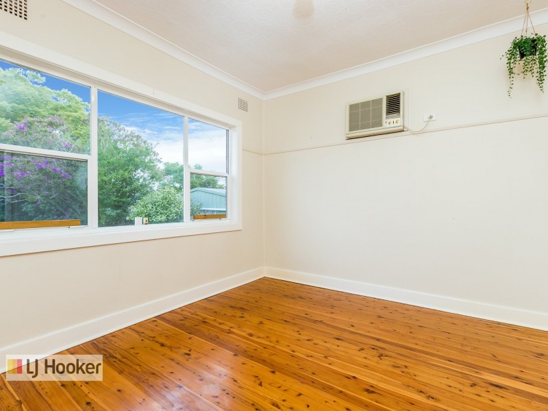 8 Kia-Ora Street, Raymond Terrace NSW 2324