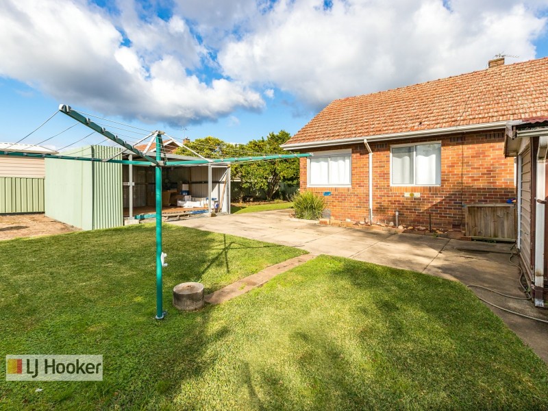 8 Kia-Ora Street, Raymond Terrace NSW 2324