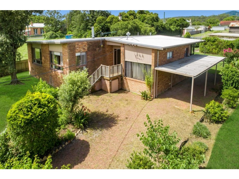 4 Gloucester Street, Stroud NSW 2425