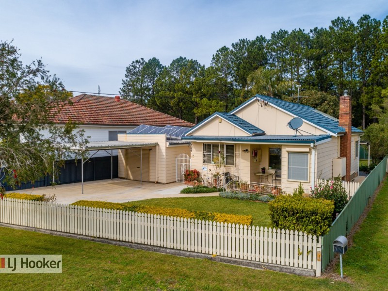 14 Meredith Crescent, Raymond Terrace NSW 2324