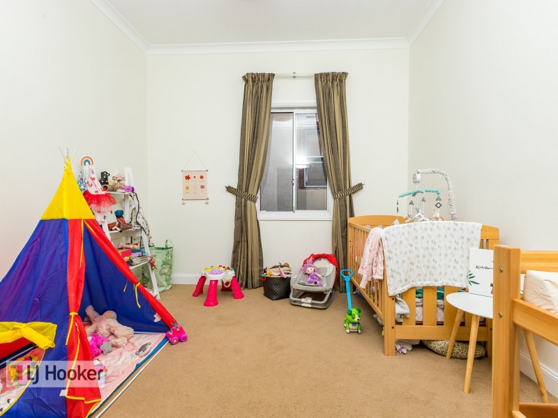 12 Crown Street, Stockton NSW 2295