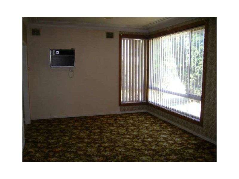 10 Rees James Road, Raymond Terrace NSW 2324