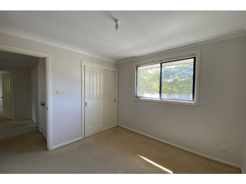 1/18 Oak Circuit, Raymond Terrace NSW 2324