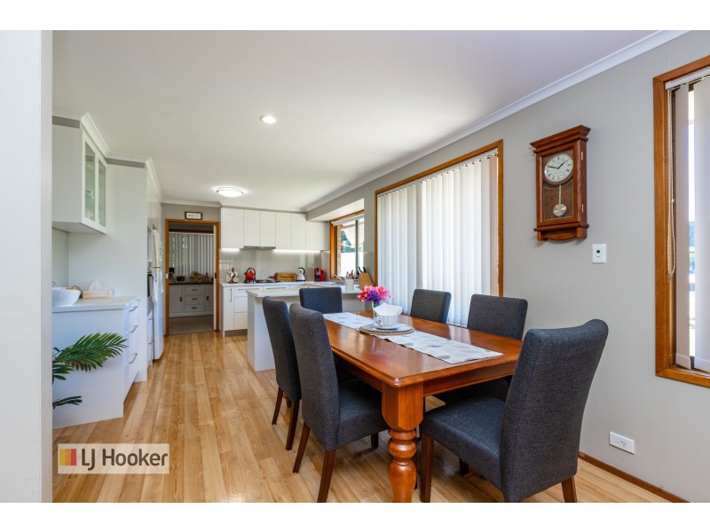 5 Luskin Close, Raymond Terrace NSW 2324