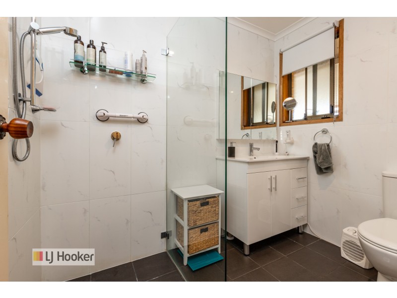 5 Luskin Close, Raymond Terrace NSW 2324