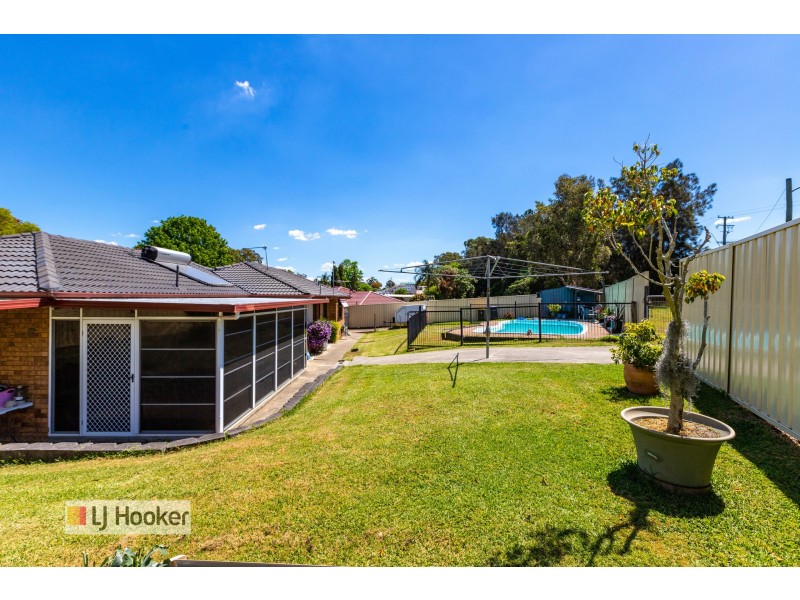 5 Luskin Close, Raymond Terrace NSW 2324