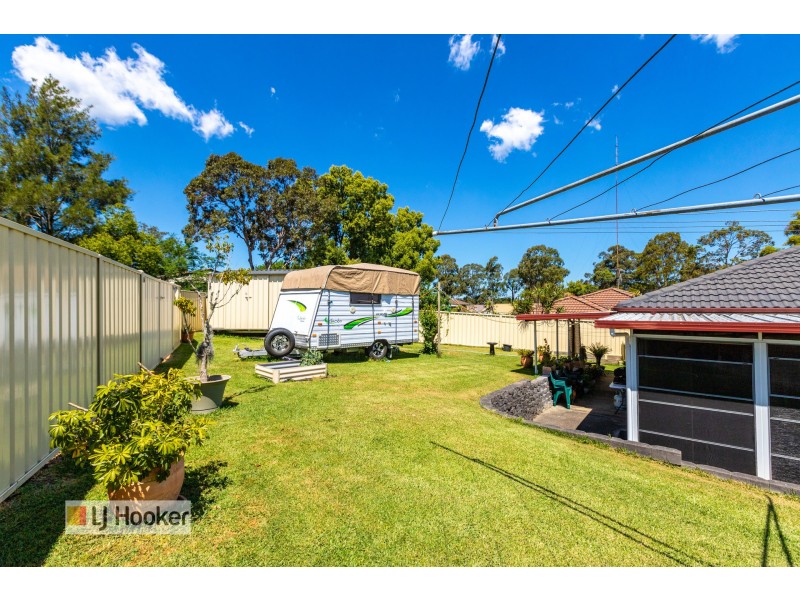 5 Luskin Close, Raymond Terrace NSW 2324