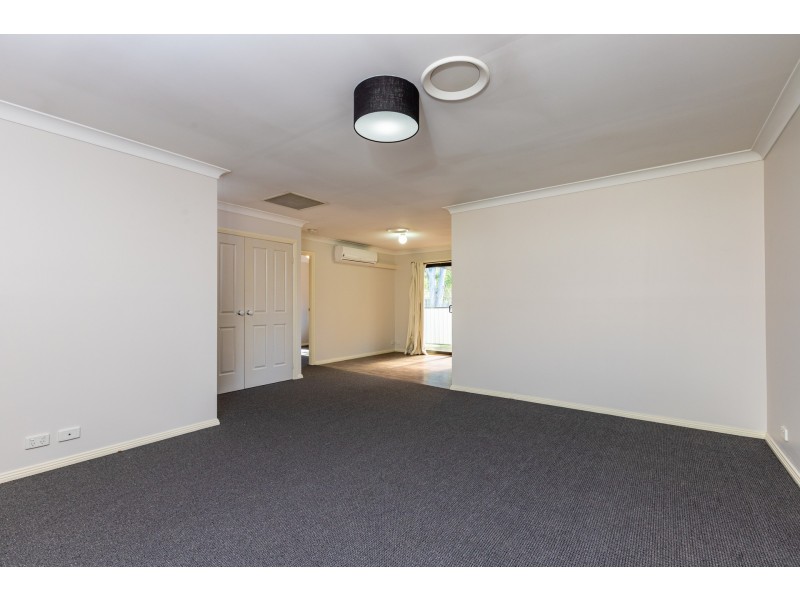 1/171 Benjamin Lee Drive, Raymond Terrace NSW 2324
