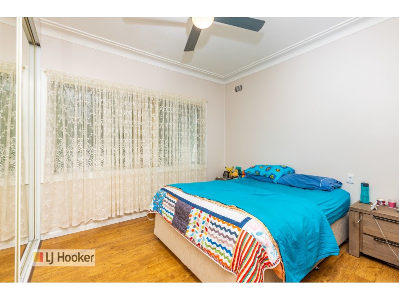 11 Gwen Parade, Raymond Terrace NSW 2324