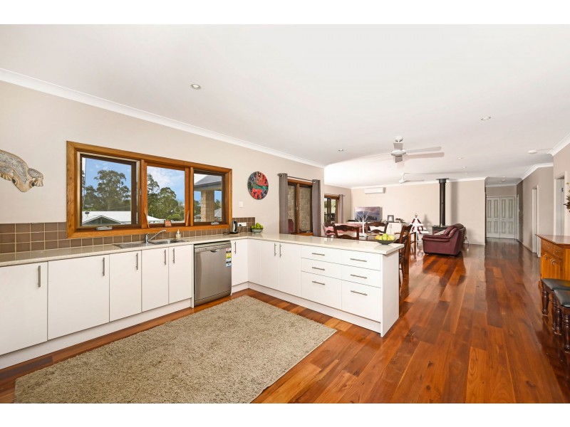 17 Nicholls Street, Stroud NSW 2425